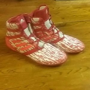 Adidas mens size 8 1/2 wrestling shoes